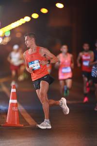 BIB: 40446
                            <button type="button" onclick="openModal(22798965)" class="btn btn-primary btn-sm float-right btn-popup" data-toggle="modal" data-target=".modal-high-quality">
                        <i class="fas fa-shopping-cart"></i> Add to Cart
                    </button>
                                            <button type="button" onclick="isThisMe(22798965, true)" class="btn btn-success btn-sm float-right btn-popup btn-isme hidden" data-toggle="tooltip" data-placement="bottom" title="นี่คือรูปของคุณใช่ไหม คลิกที่นี่เพื่อเอาเข้าอัลบั้ม">
                        <i class="fas fa-plus"></i> Add to album
                    </button>
                    <button type="button" onclick="isThisMe(22798965, false)" class="btn btn-warning btn-sm float-right btn-popup btn-isnotme hidden">
                        <i class="fas fa-ban"></i> Remove from album
                    </button>